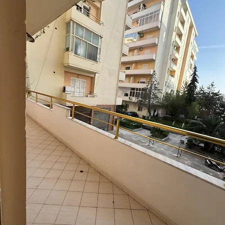Lungomare 104 * Vlorë